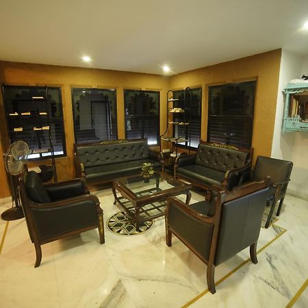 Hotel Udai Niwas By The Lake Udaipur Luaran gambar