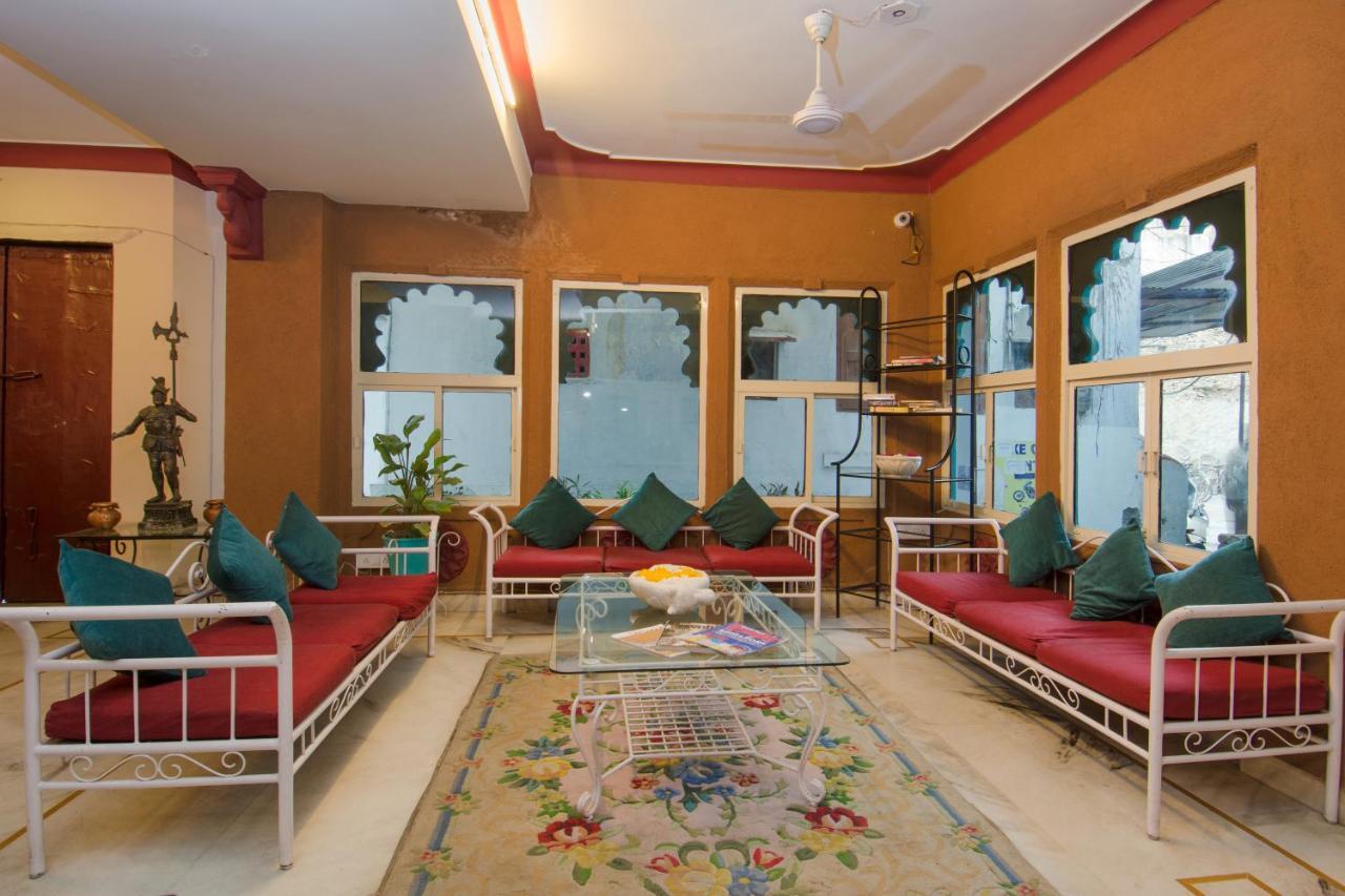 Hotel Udai Niwas By The Lake Udaipur Luaran gambar