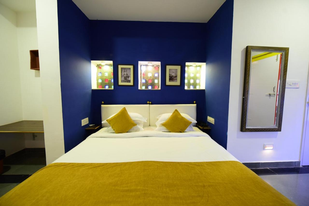 Hotel Udai Niwas By The Lake Udaipur Luaran gambar