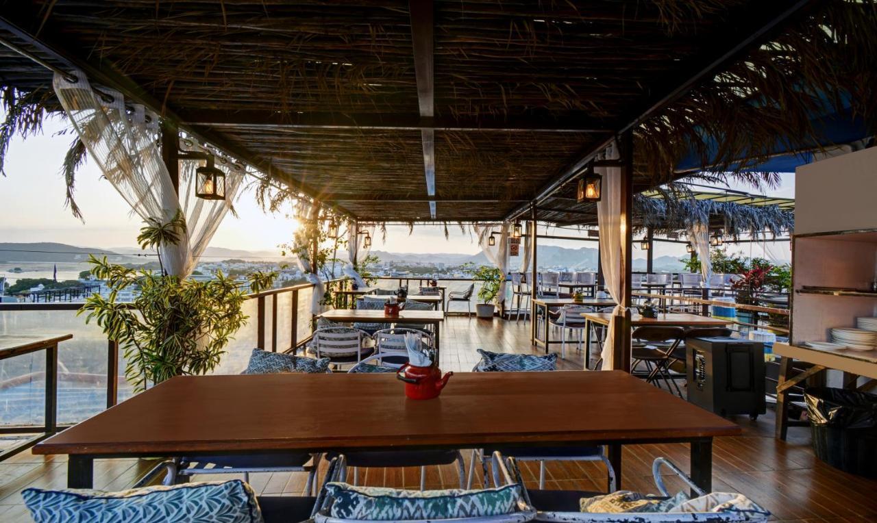 Hotel Udai Niwas By The Lake Udaipur Luaran gambar