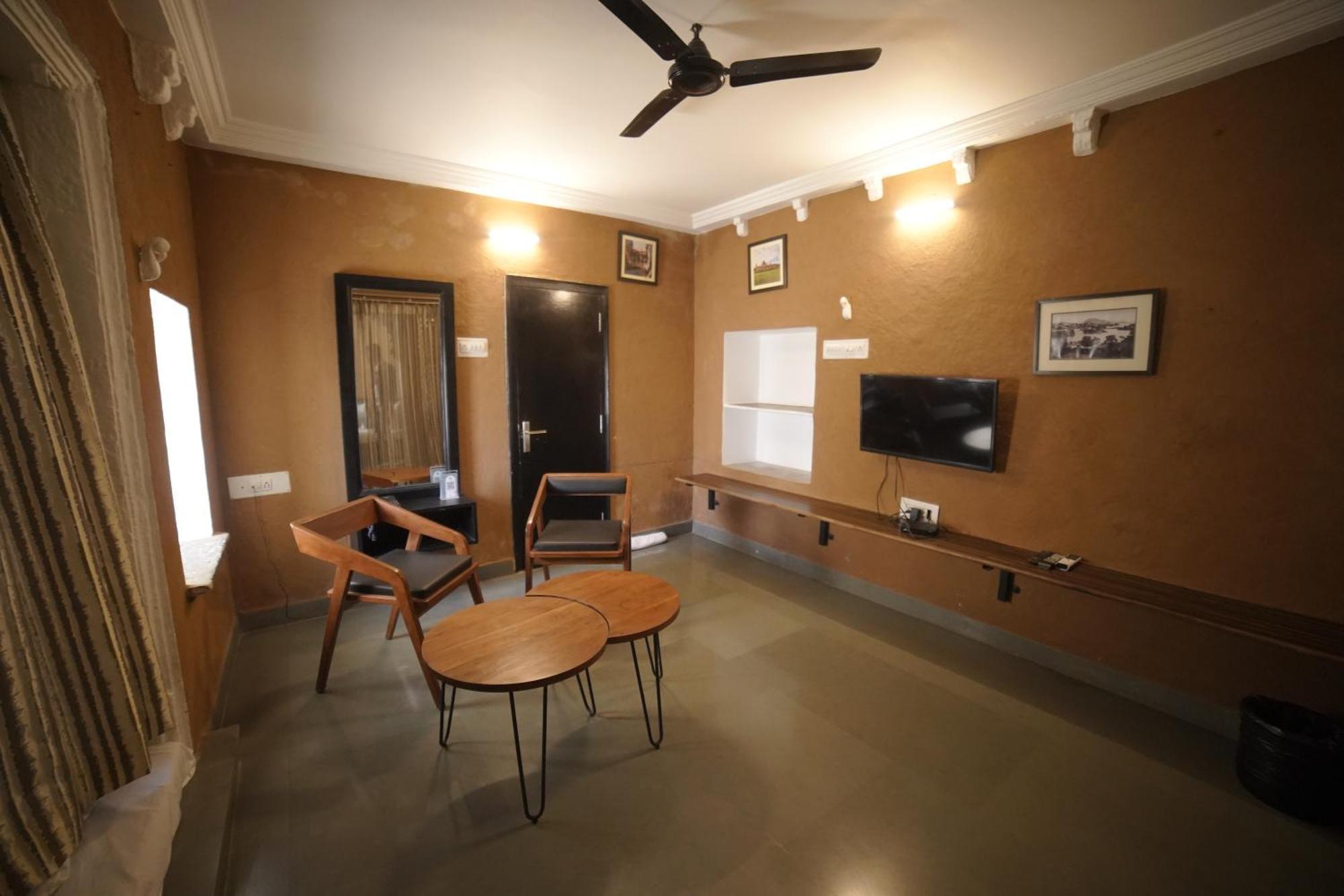 Hotel Udai Niwas By The Lake Udaipur Luaran gambar