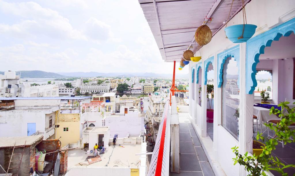 Hotel Udai Niwas By The Lake Udaipur Luaran gambar