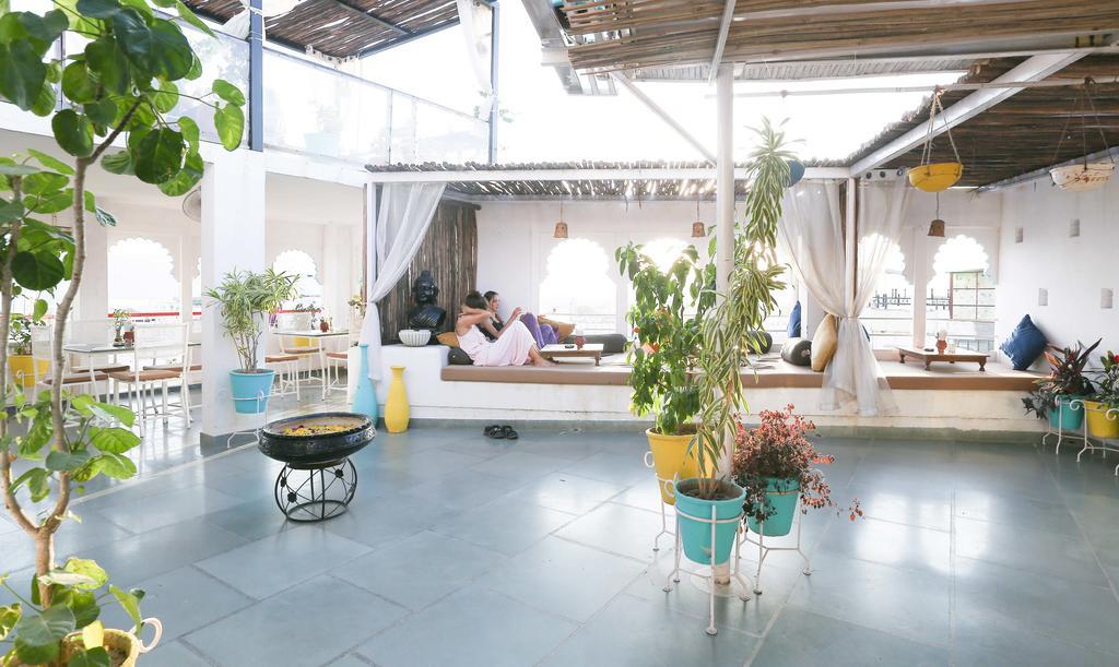 Hotel Udai Niwas By The Lake Udaipur Luaran gambar