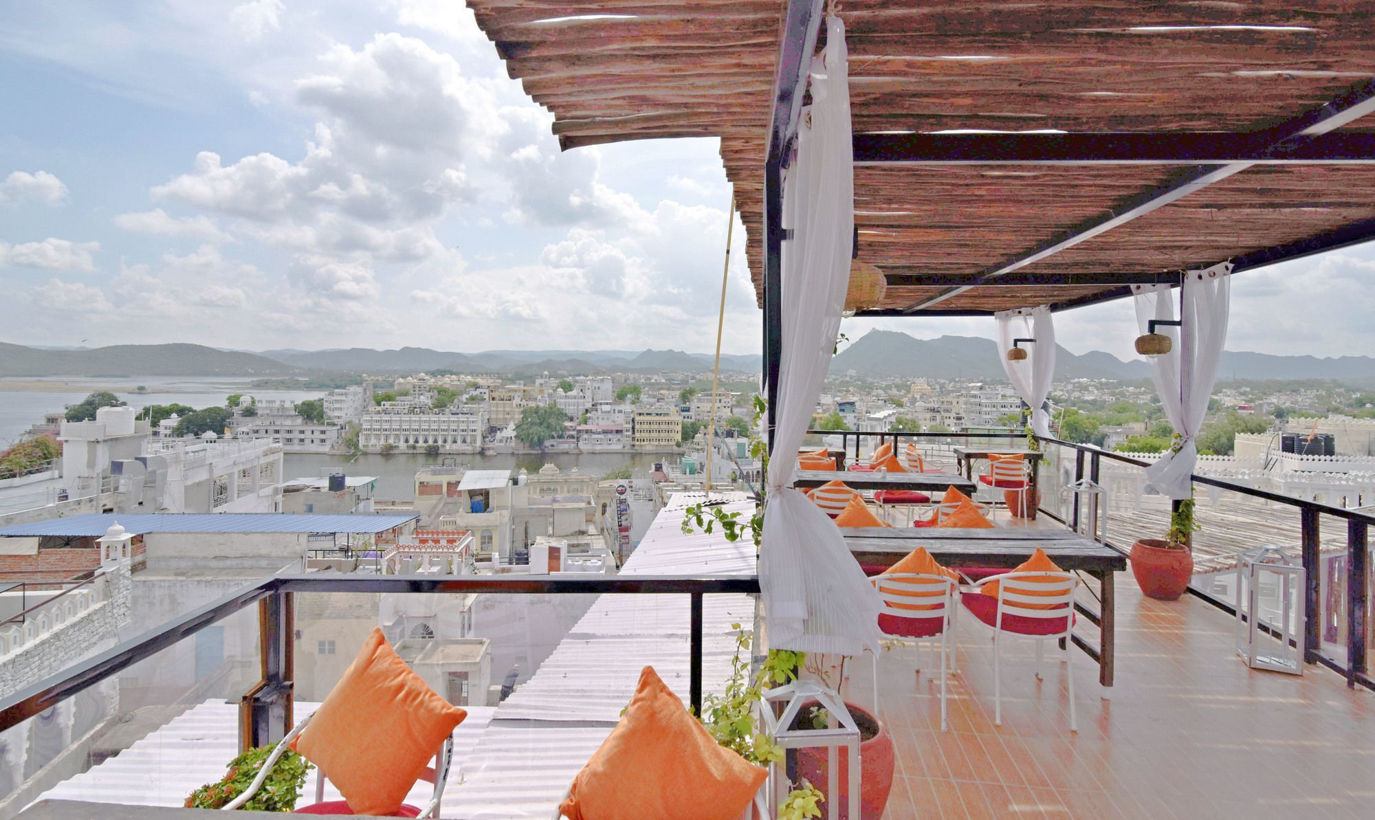 Hotel Udai Niwas By The Lake Udaipur Luaran gambar